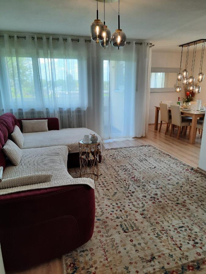 Moderne 3Zimmer Wohnung, In Koenigsbrunn Bei Augsburg Exterior photo